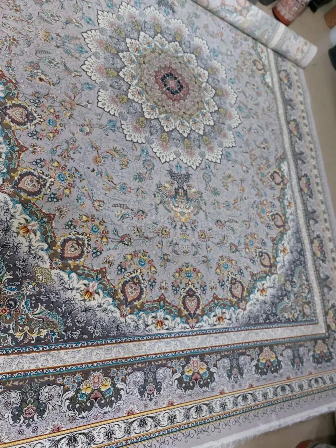 فرش ۱۲ متری ۱۲۰۰ شانه نو ۱۰۰٪ اکرولیک تراکم ۳۶۰۰|فرش|داران, |دیوار