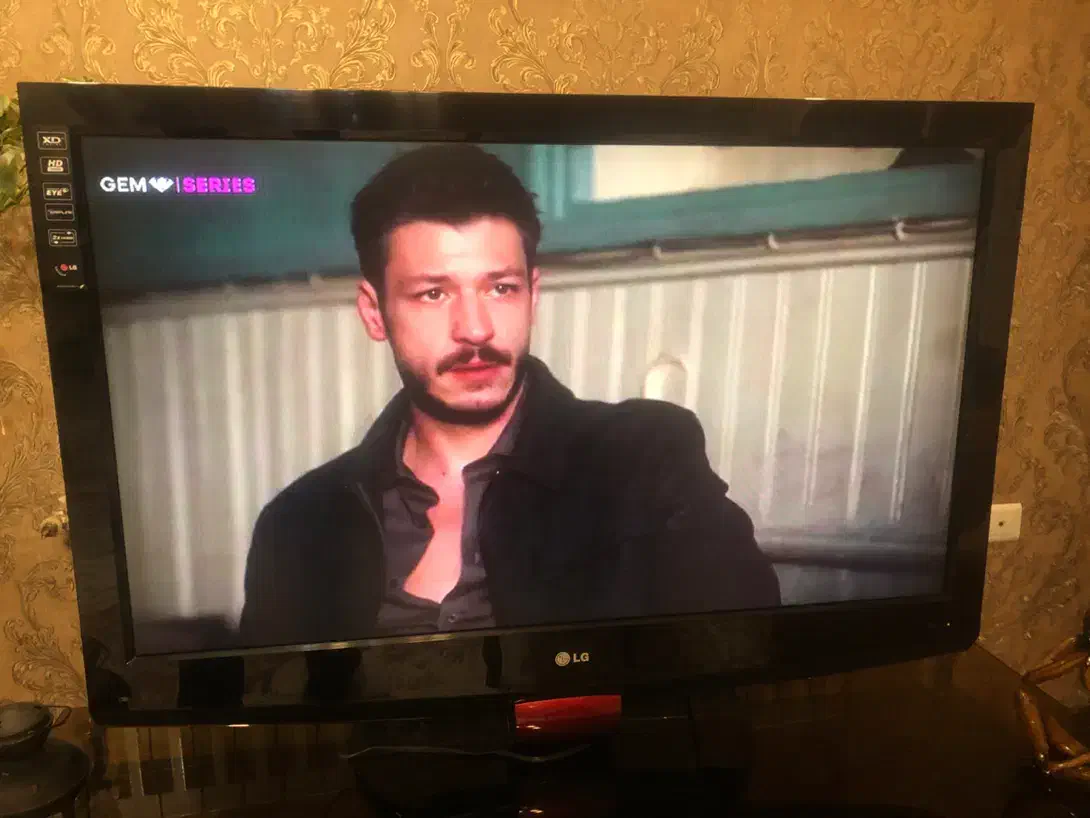 تلوزیون 42 اینچ ال جی|تلویزیون و پروژکتور|مشهد, آزادشهر|دیوار