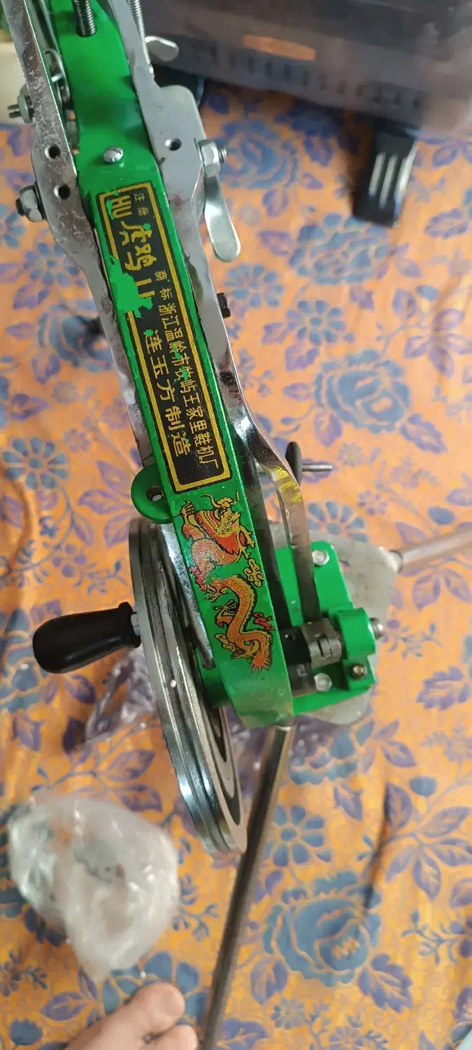 چرخ کفاشی درحدنو تنها یک ماه کار|چرخ خیاطی و ریسندگی|مهاباد (آذربایجان غربی), |دیوار