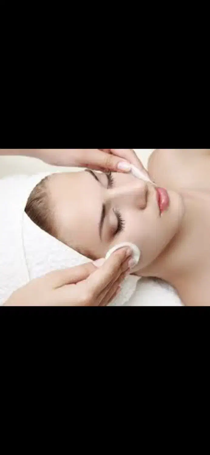 فیشال و پاکسازی صورت|خدمات آرایشگری و زیبایی|شیراز, فرهنگیان|دیوار