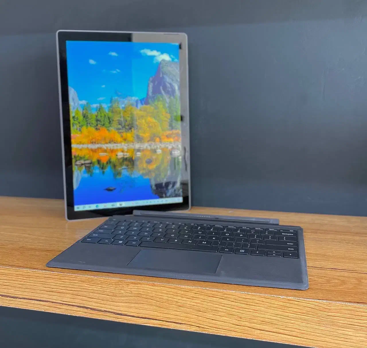 لپ تاپ surface Pro5|رایانه همراه|لامرد, |دیوار