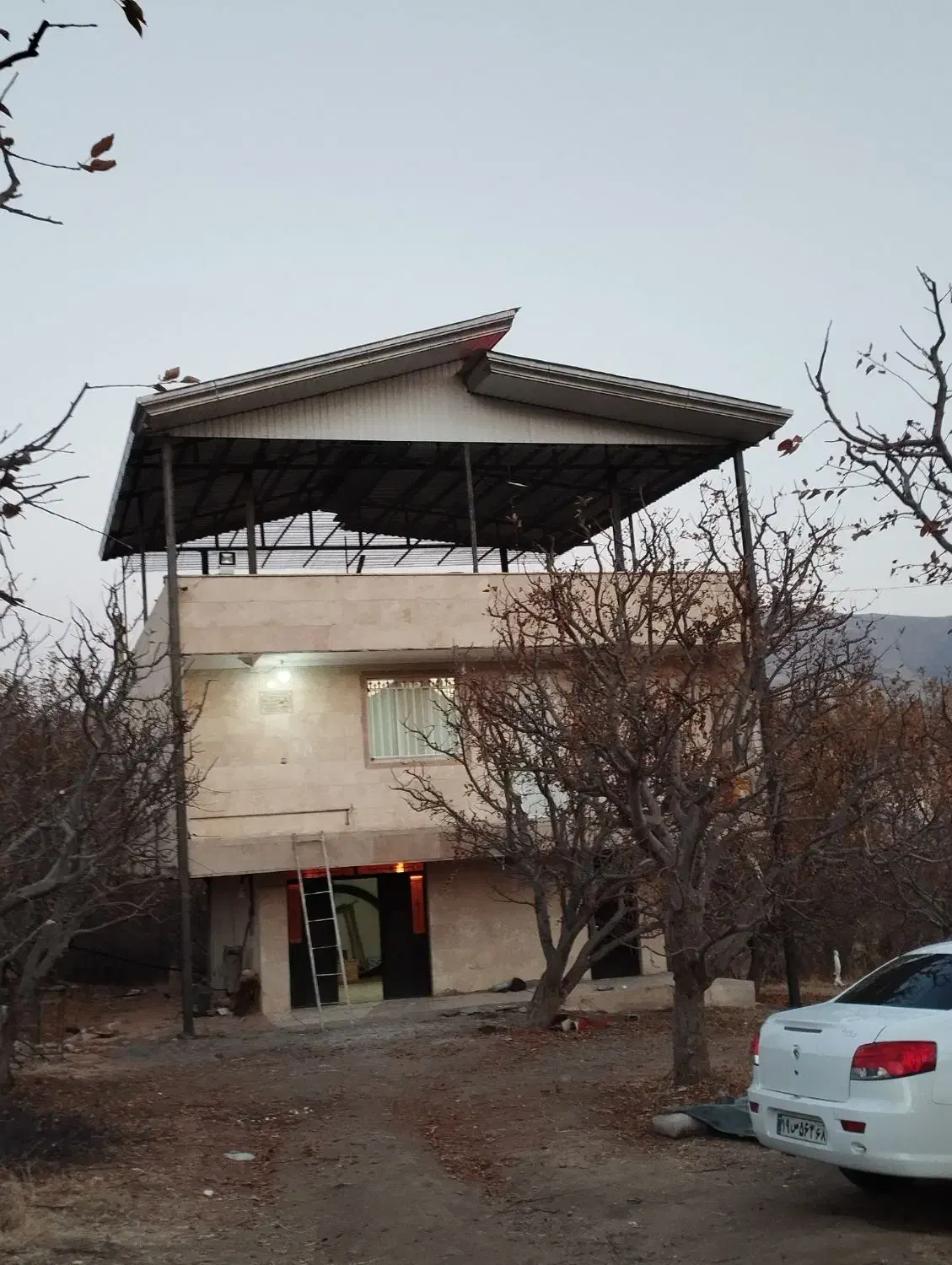 ساخت و نصب شیروانی. آلاچیق سوله سردری و...|خدمات پیشه و مهارت|میانه, |دیوار