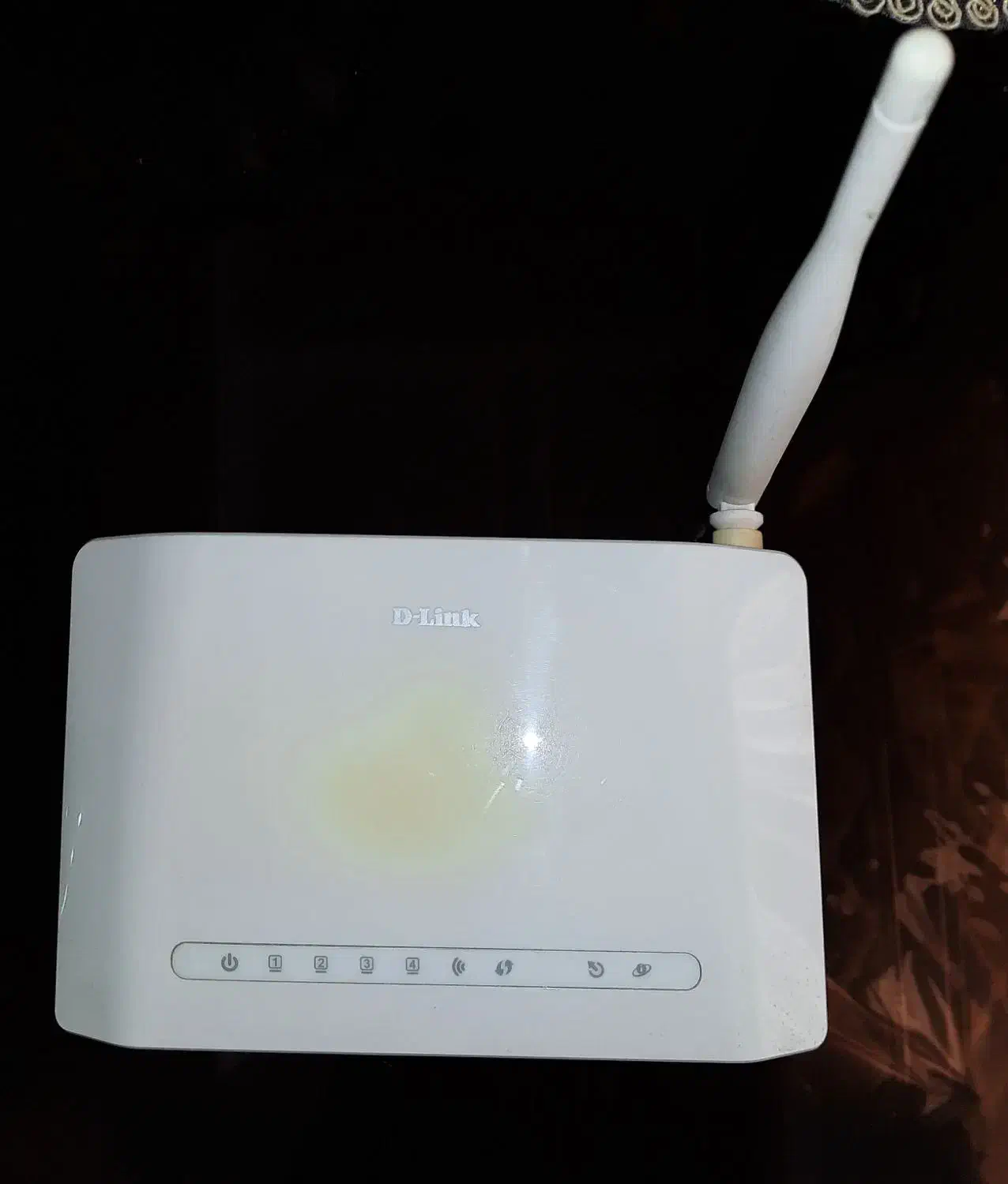 مودم D-Link کارکرده و سالم|مودم و تجهیزات شبکه|کرج, مهرویلا جنوبی|دیوار