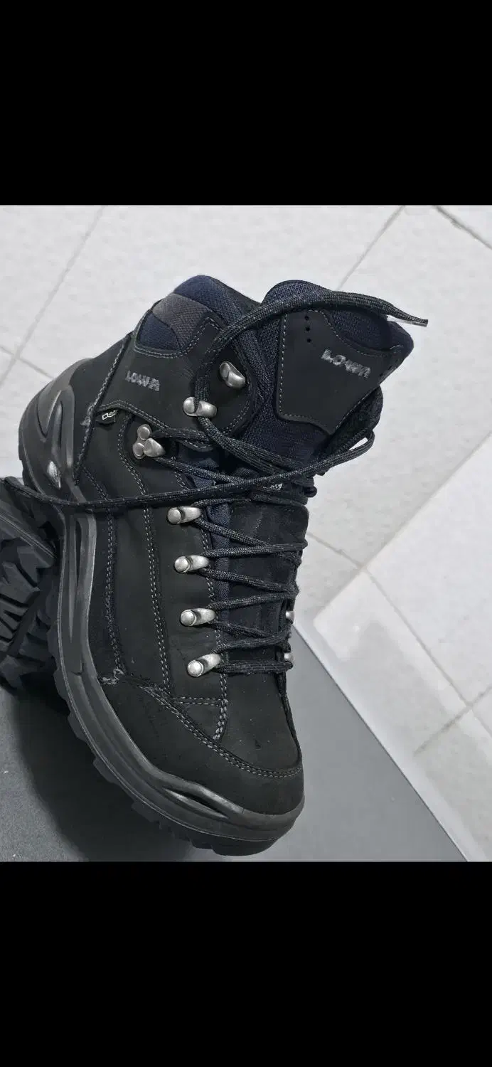 کفش لووااسلوواکی کوهنوردی استوک اورجینال درصدرا|کیف، کفش، کمربند|شیراز, علوم پزشکی|دیوار