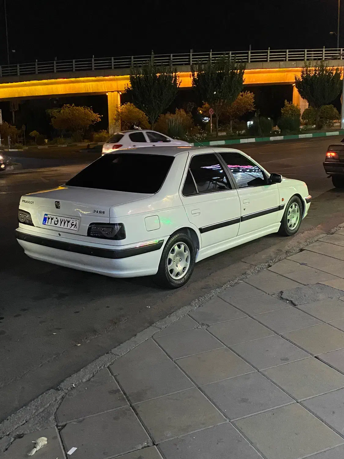 چراغ عقب اسپرت پرشیا|قطعات یدکی و لوازم جانبی|کرج, عظیمیه|دیوار