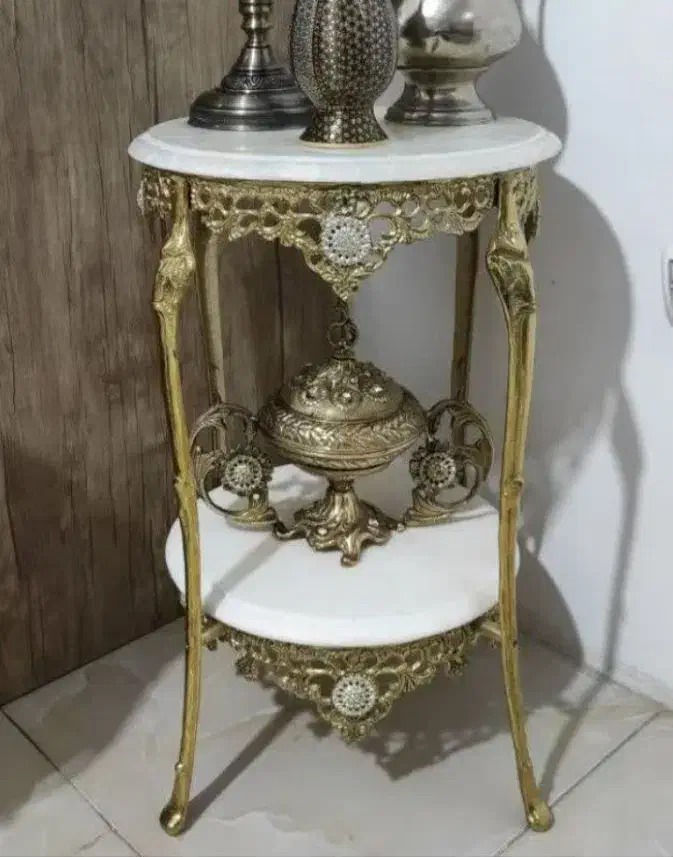 میزتلفن پایه برنجی برنزی برنز|میز تلفن|تهران, شهرک طالقانی|دیوار