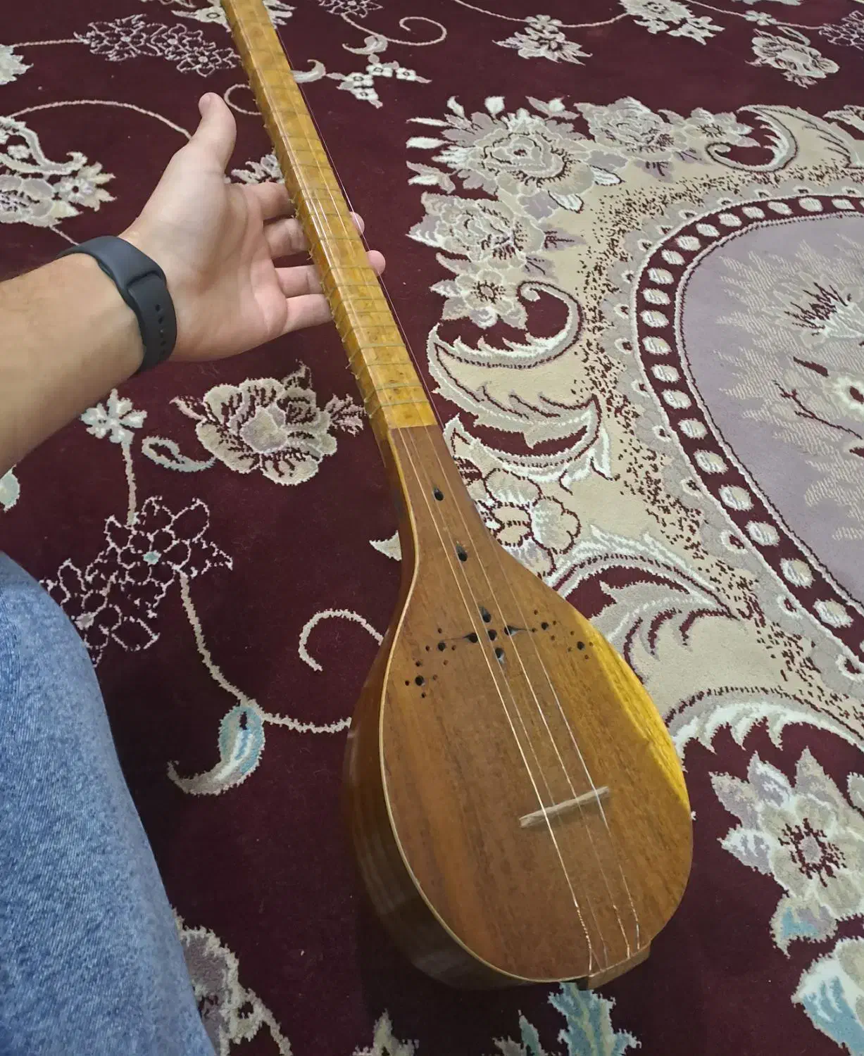 سه تار|سازهای سنتی|بروجرد, |دیوار