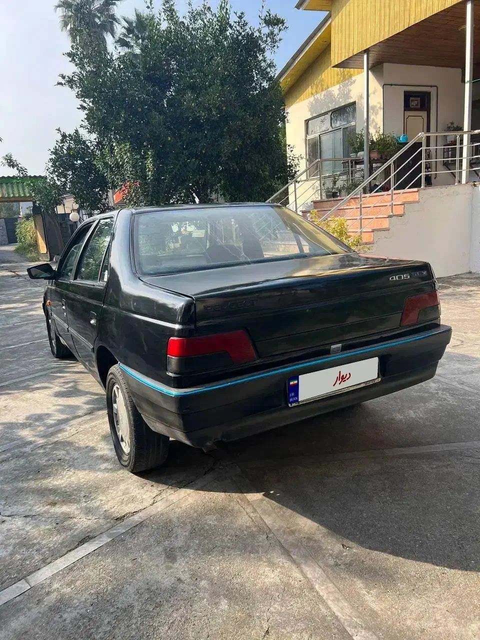 پژو۴۰۵ مدل ۸۳ دوررنگ|خودرو سواری و وانت|رویان, |دیوار