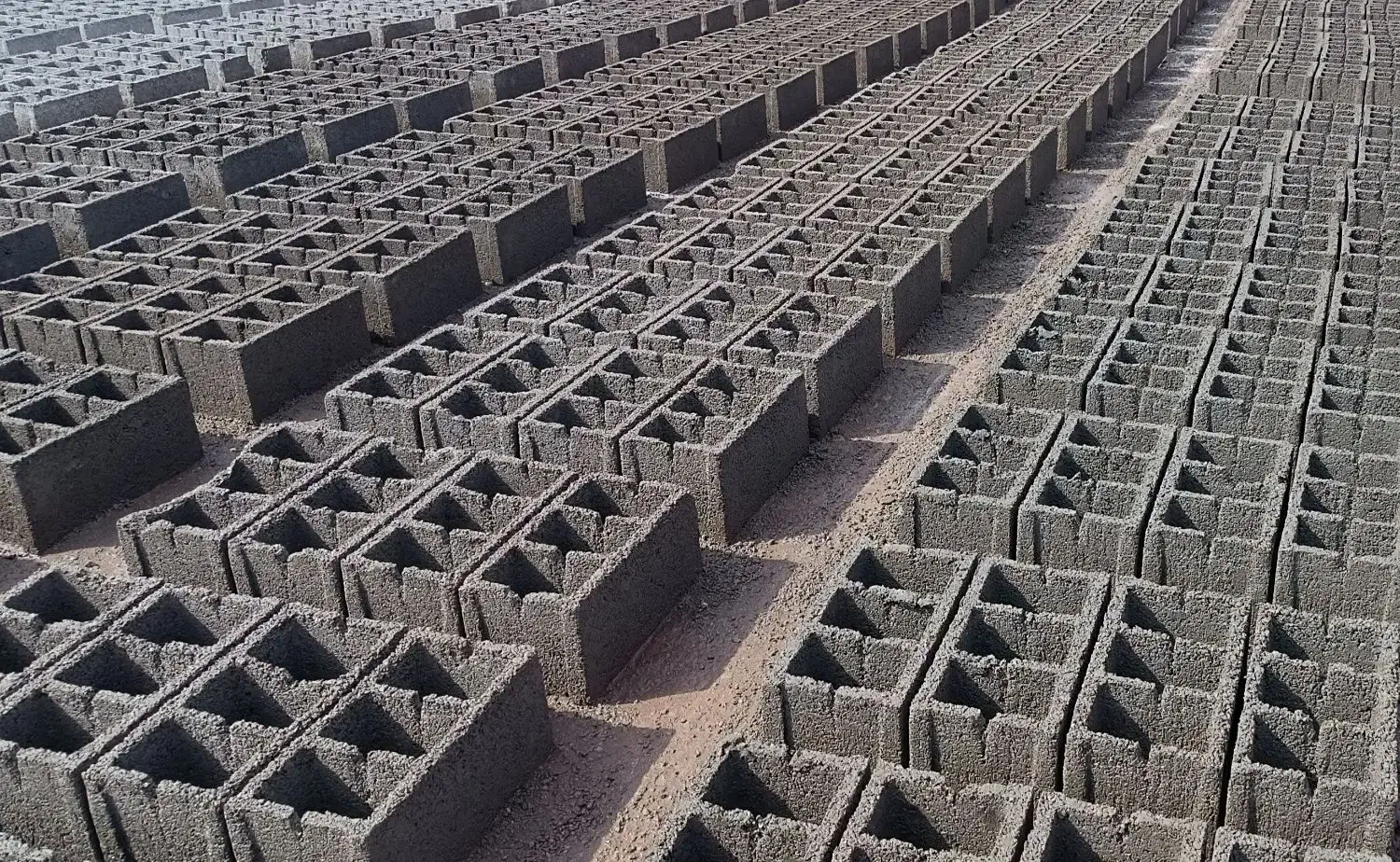 بلوک سیمانی|مصالح و تجهیزات ساختمان|بم, |دیوار