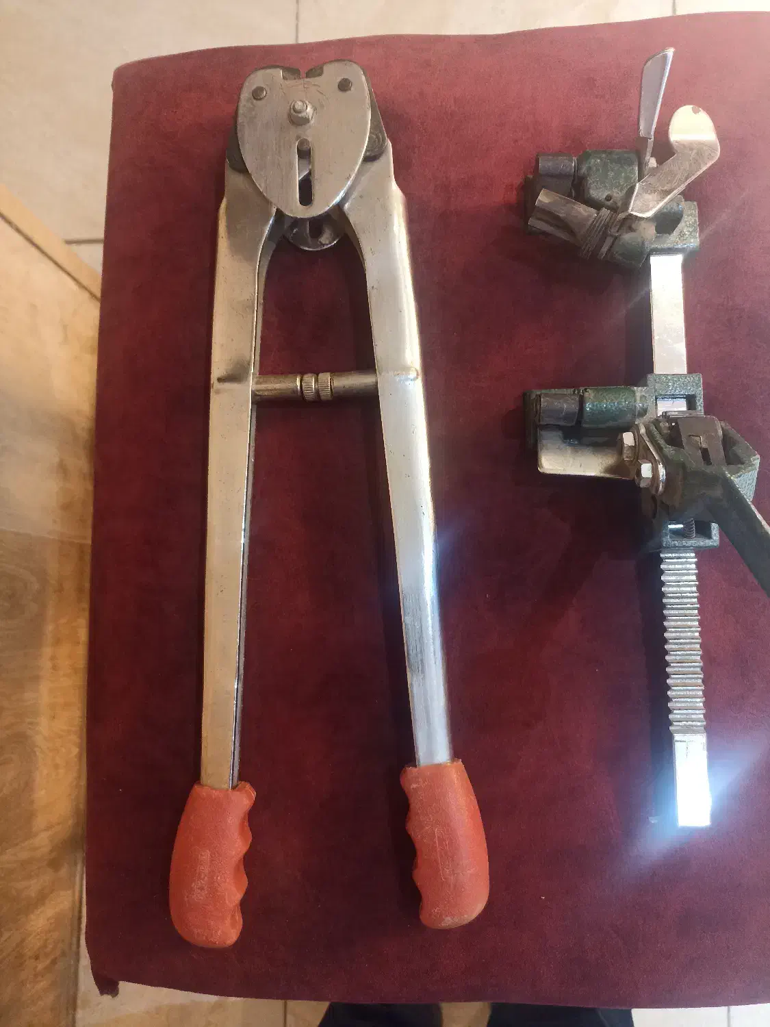 تسمه کش دستی|ابزارآلات|کاشان, دشت چال|دیوار