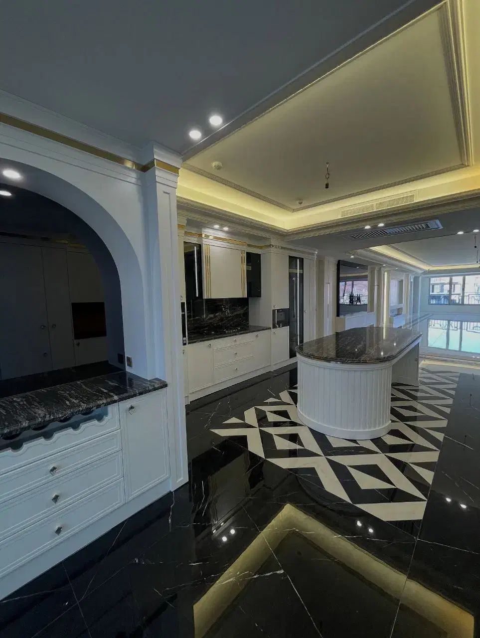 اپارتمان 260متری 4خواب سالن بزرگ صدرا فازیک|فروش آپارتمان|صدرا-فارس, فاز ۱|دیوار