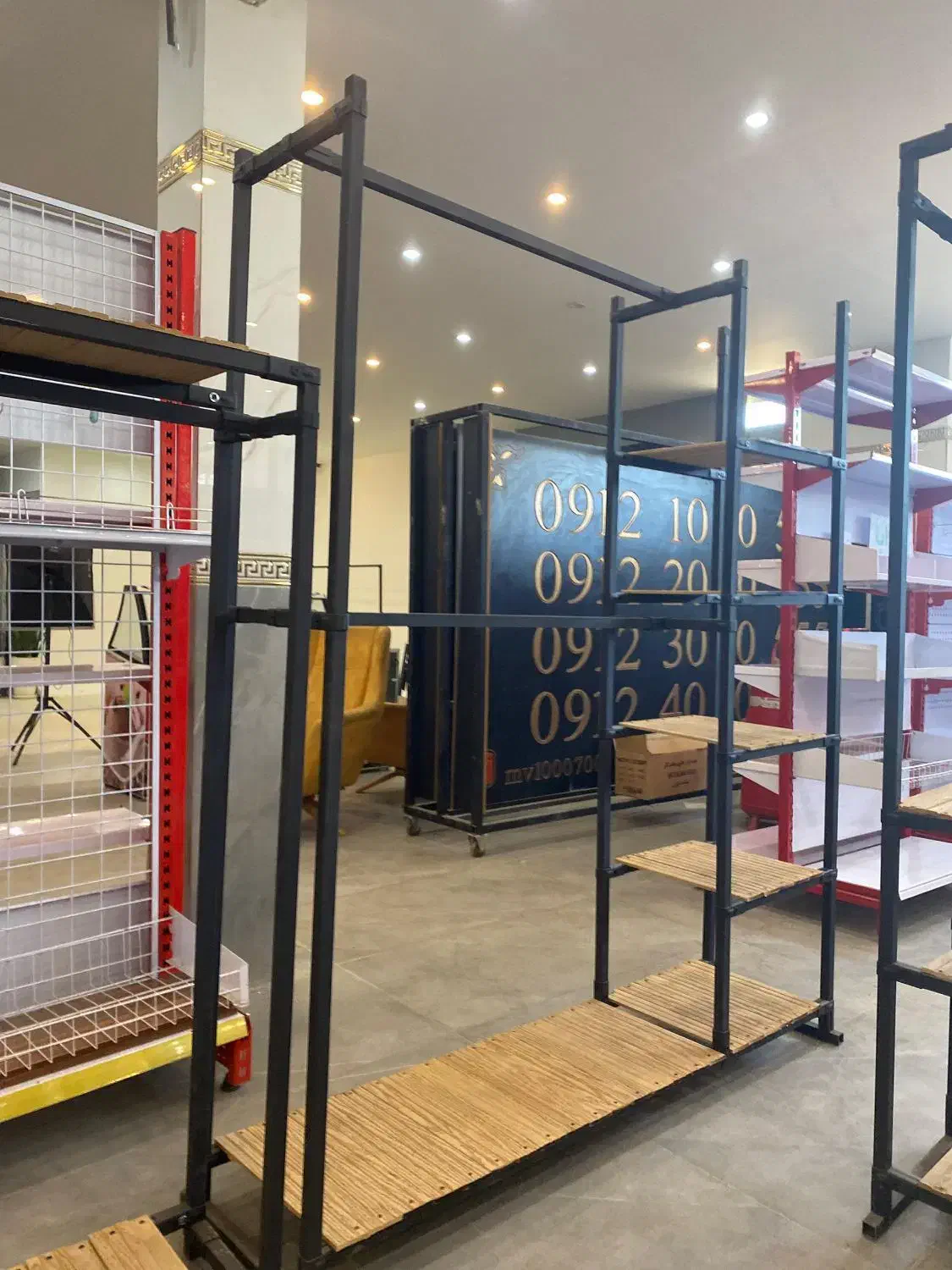 رگال|کتابخانه، شلف، قفسه‌های دیواری|شهریار, شهریار|دیوار