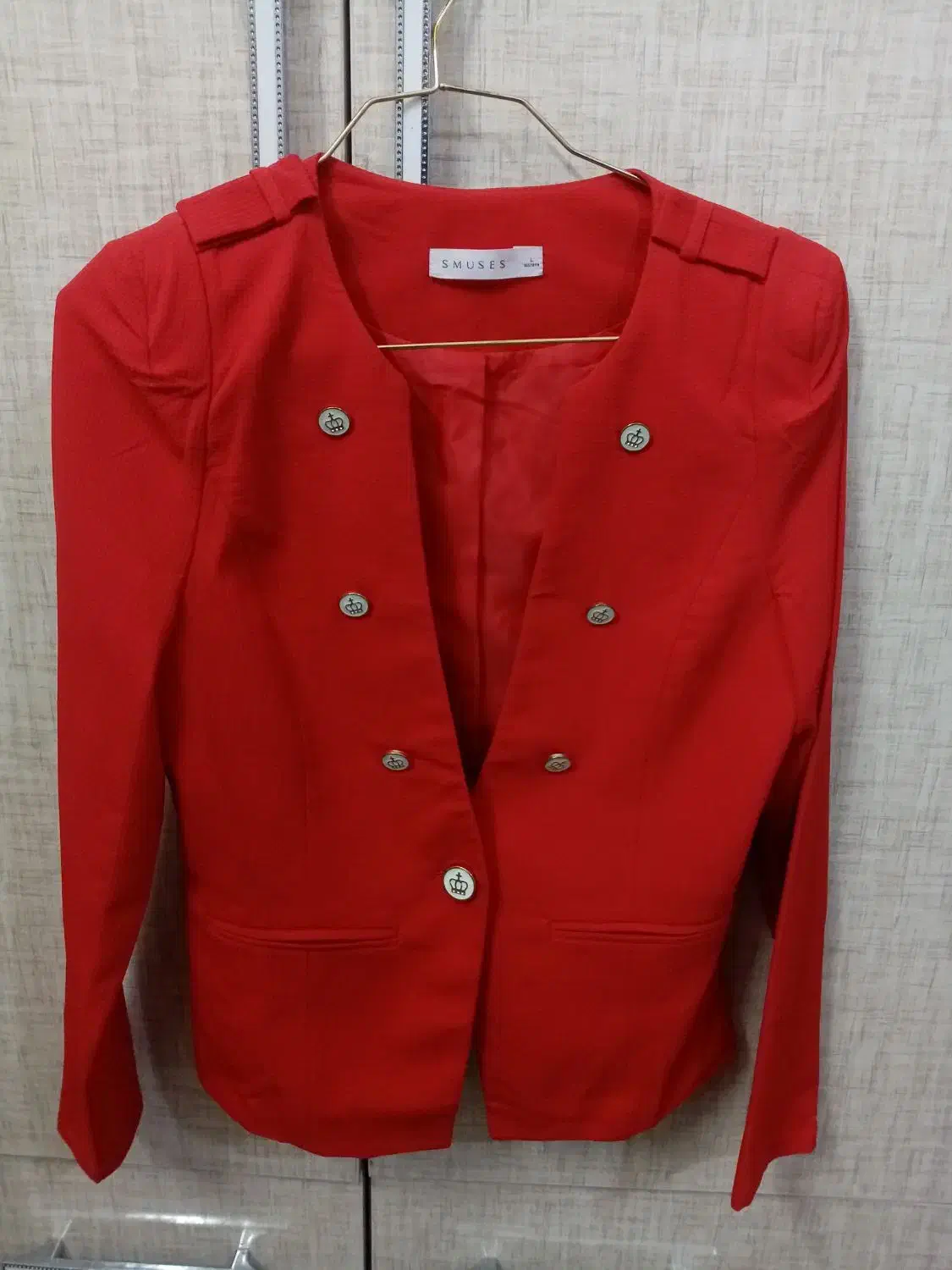 لباس مجلسی|لباس|تربت‌حیدریه, باغ سلطانی|دیوار