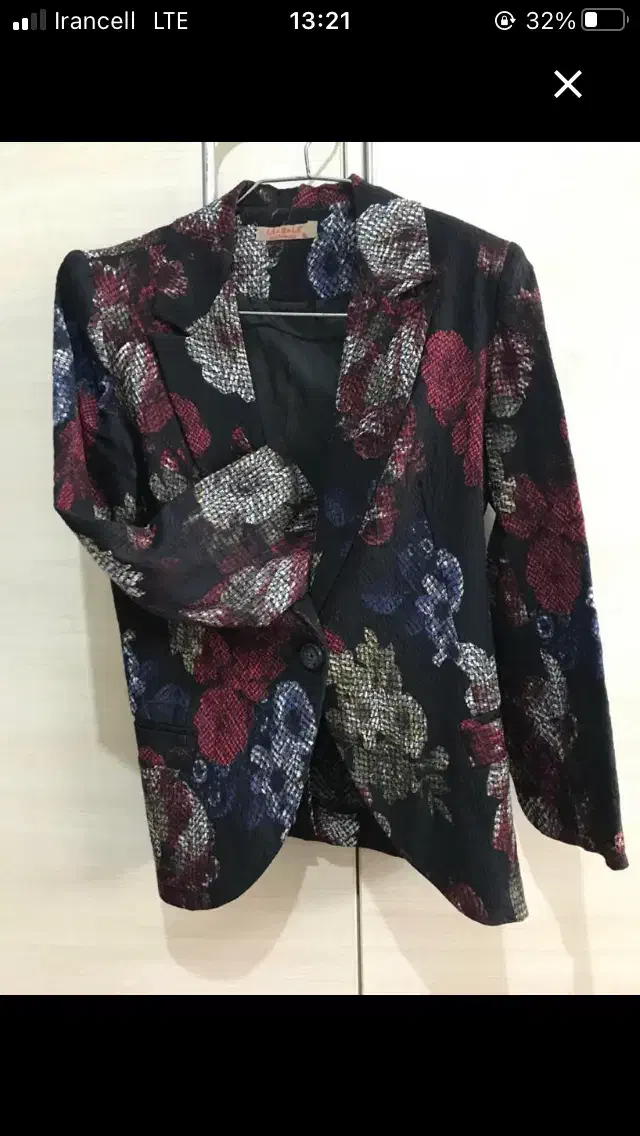 لباس نو۱۵۰|لباس|رشت, جانبازان|دیوار