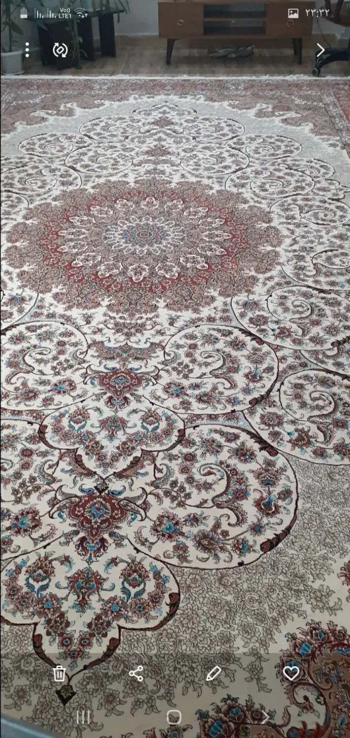 فرش ۱۵ متری نو داخل کاور قیمت ۲۲ میایون|فرش|اراک, |دیوار