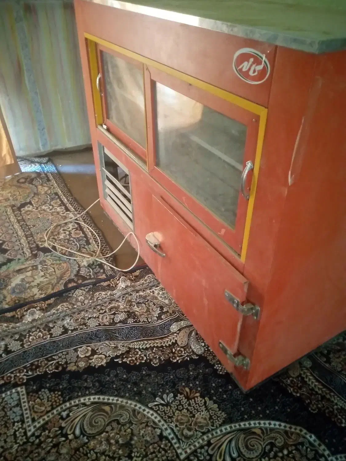 یخچال نونو هست فقط 3ماه باهاش کار کردم|یخچال و فریزر|ایرانشهر, |دیوار