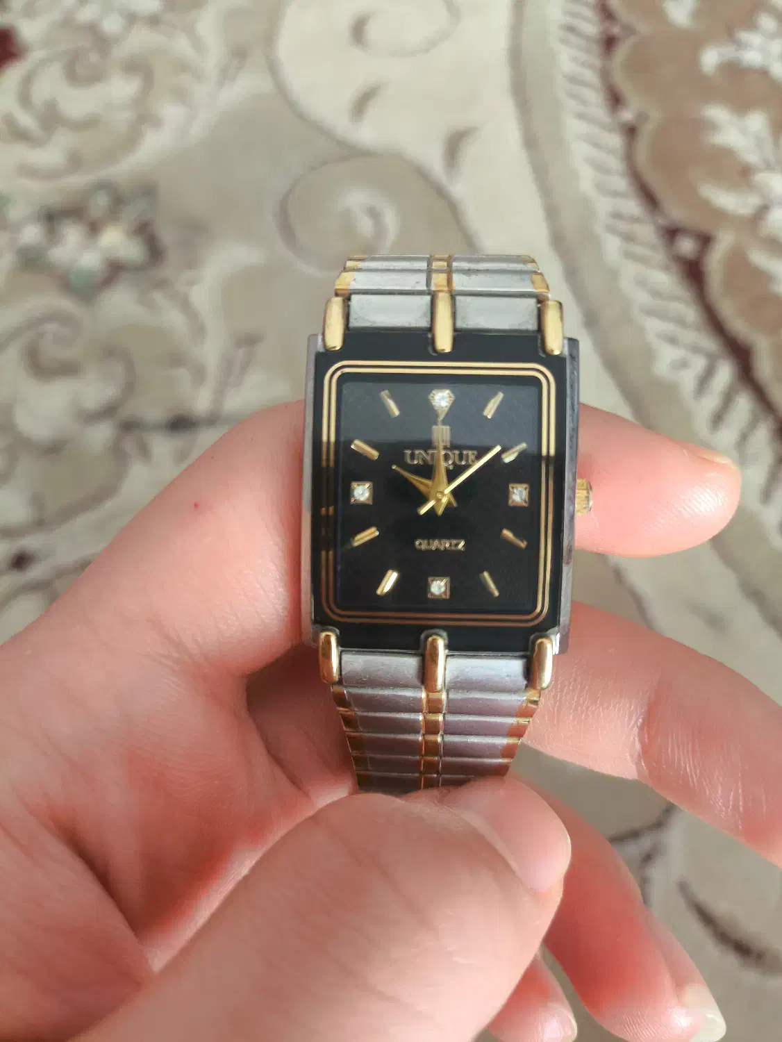 ساعت سوییستر|ساعت|فیروزآباد (فارس), |دیوار