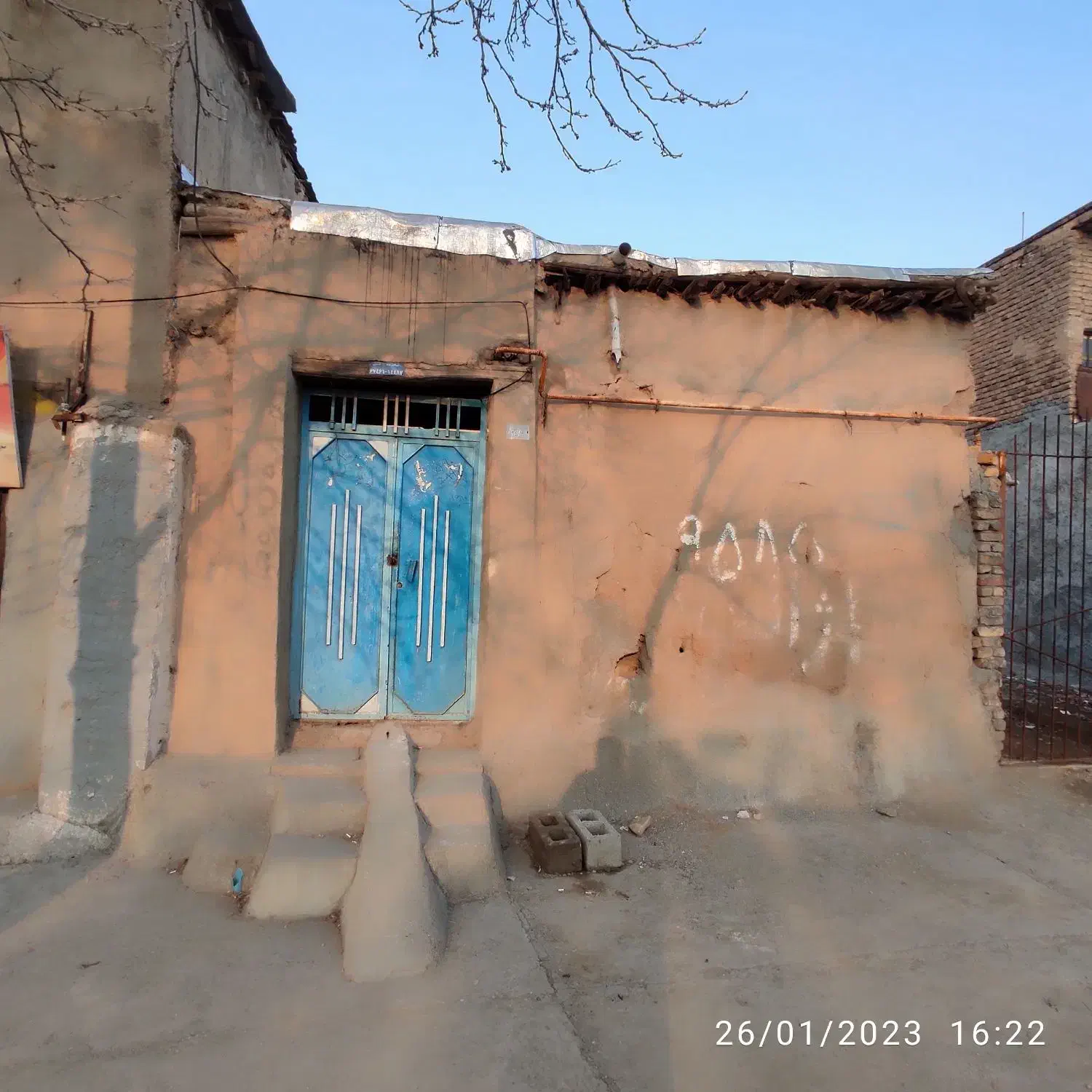 خانه کلنگی ۱۴۰متری لیجو ابتدا بلوار کارگر|فروش خانه و ویلا|صحنه, |دیوار