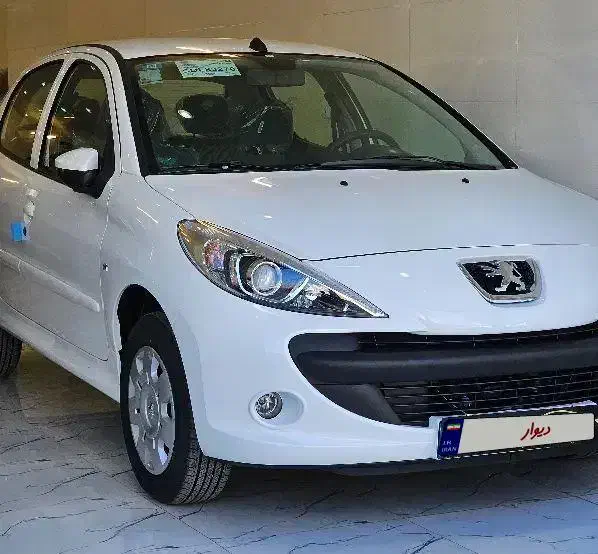 207تیوتری سفید تحویل روز فول|خودرو سواری و وانت|قم, علی آباد سعدگان|دیوار