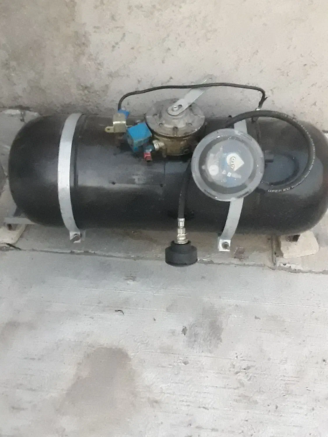 مخزن گاز ماشین پراید|قطعات یدکی و لوازم جانبی|ماهدشت, |دیوار