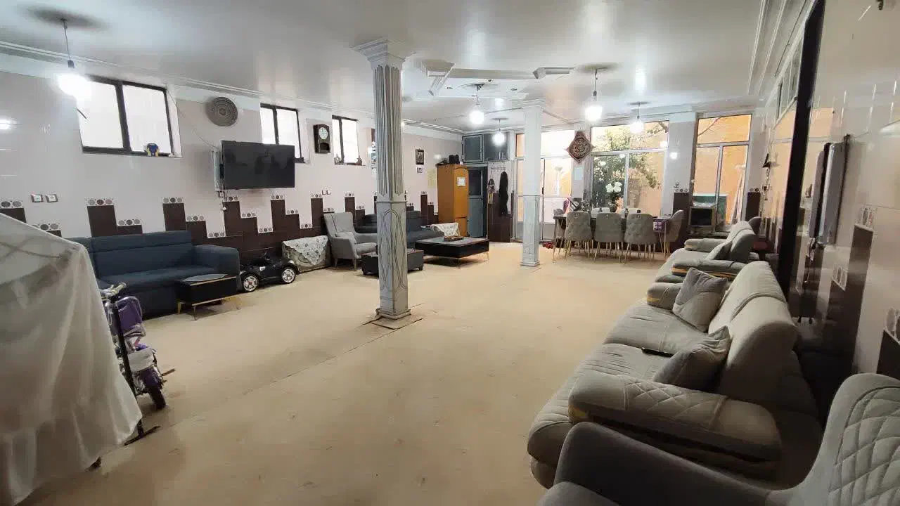 خانه ویلایی|فروش آپارتمان|قم, پشت انبار نفت|دیوار