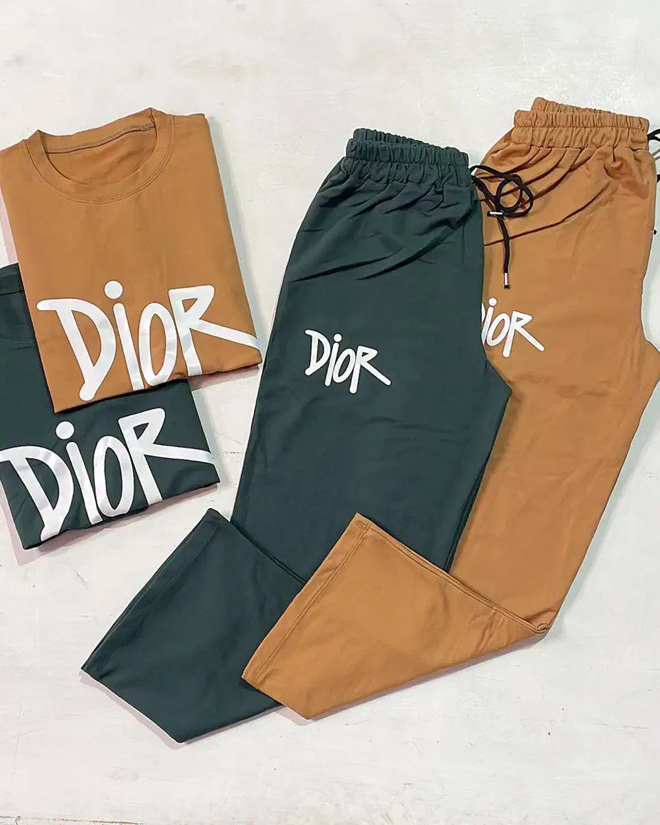 لباس|لباس|آباده, |دیوار