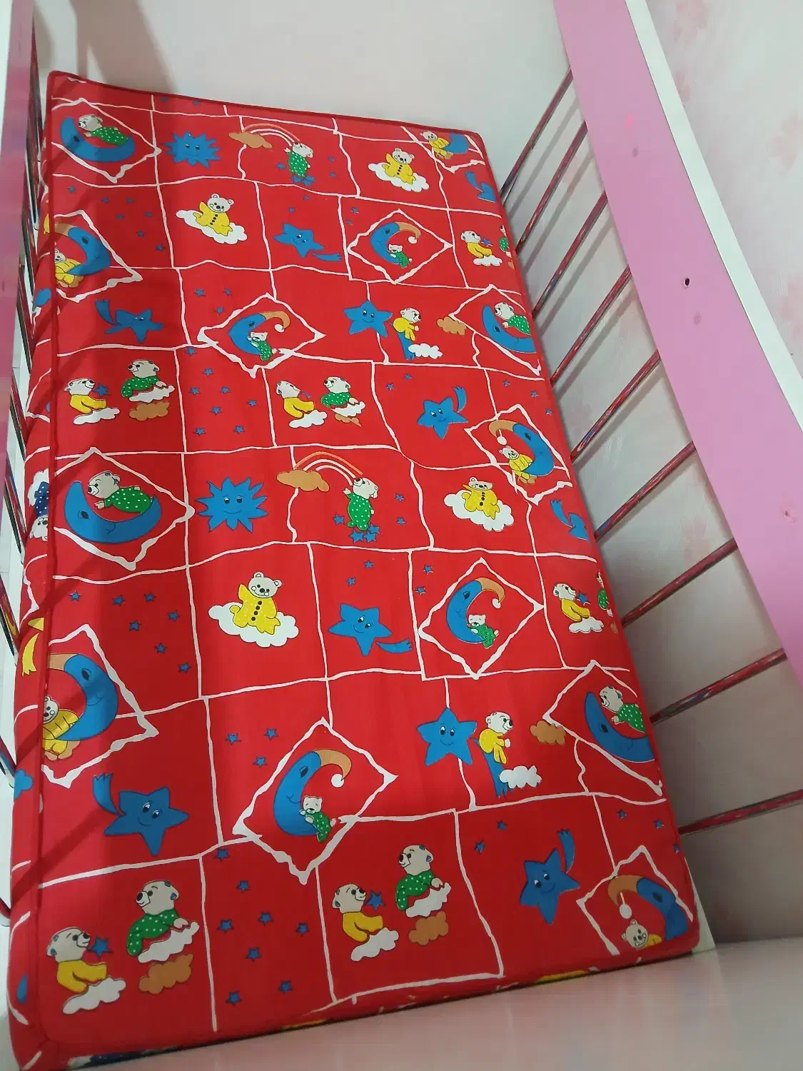 تخت گهواره ای|تخت و سرویس خواب|مشهد, یاس|دیوار