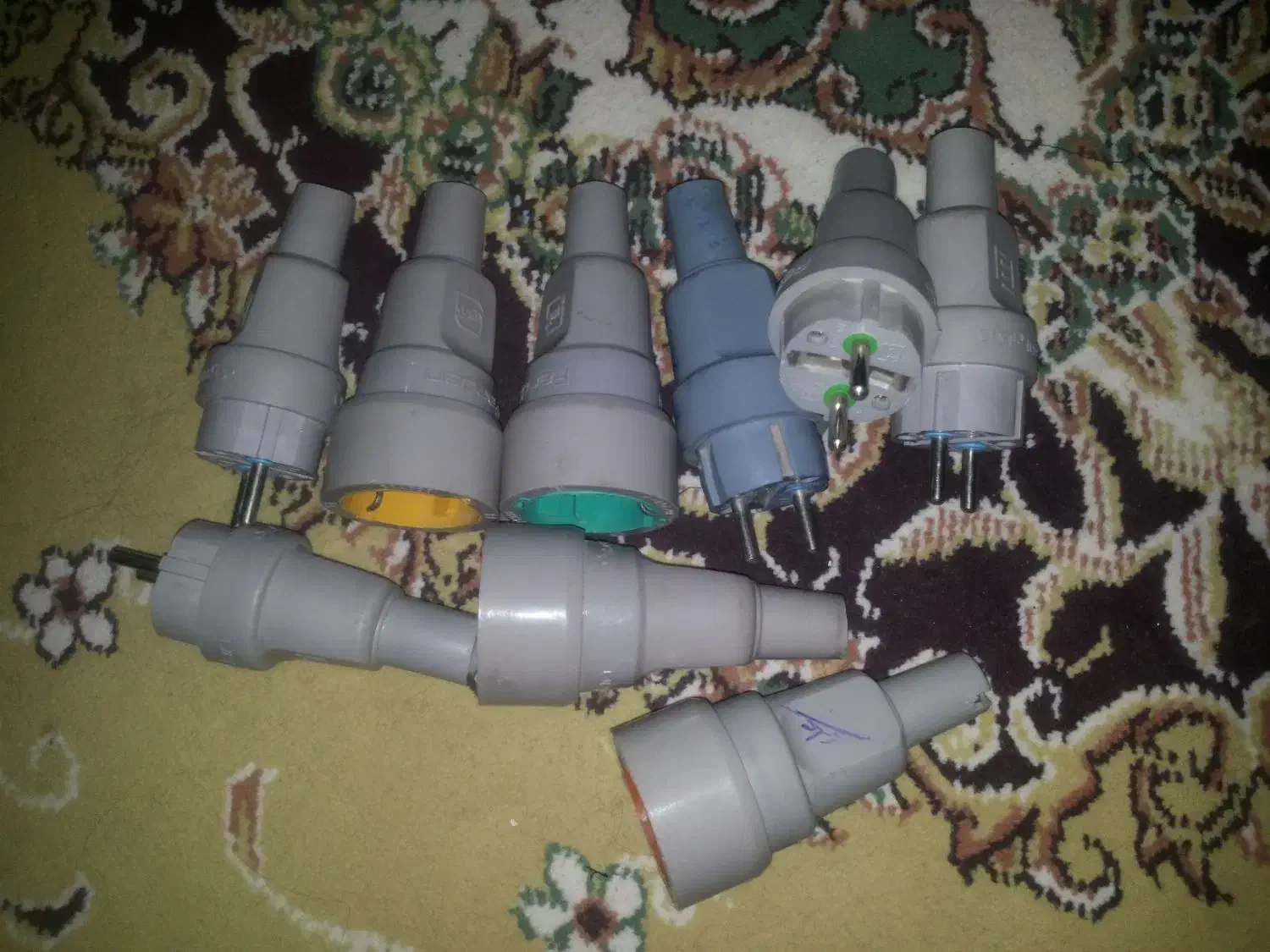 سیم سیار|لامپ و چراغ|اهواز, سیاحی(سه راه خرمشهر)|دیوار