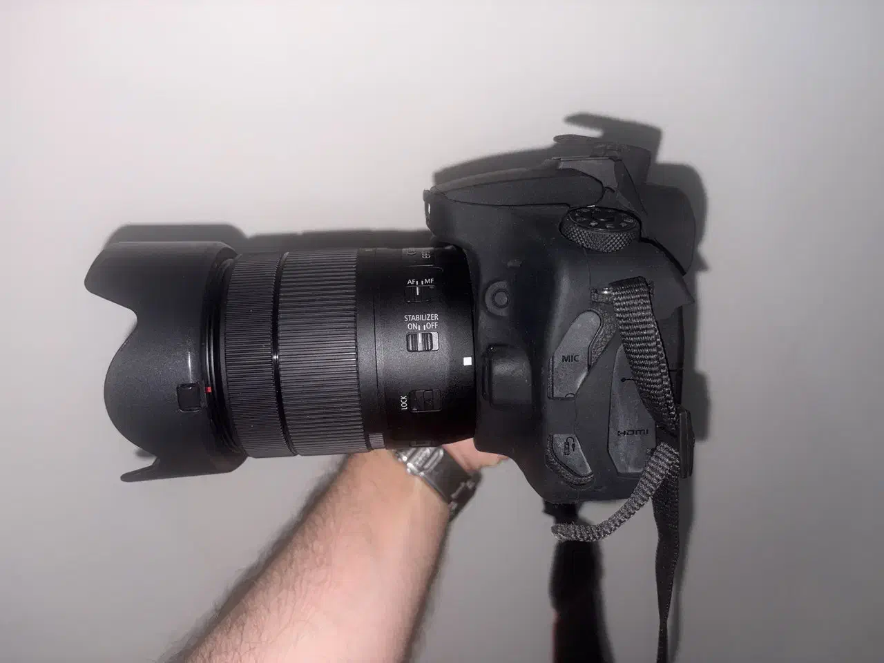 دوربین کانن مدل 90D لنز 18/135 (زیر ۱۰۰۰ شات)|دوربین عکاسی و فیلمبرداری|تهران, شهران شمالی|دیوار