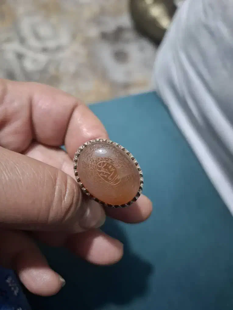 انگشتر عقیق مردانه منقش به حرز کامل امام جواد ع|کلکسیون اشیاء عتیقه|تهران, دردشت|دیوار