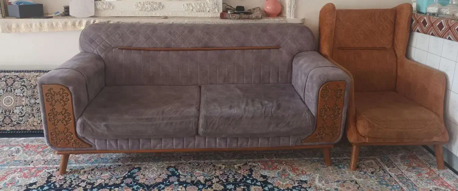 یه دست مبل|مبلمان خانگی و میز عسلی|قم, قلعه کامکار|دیوار