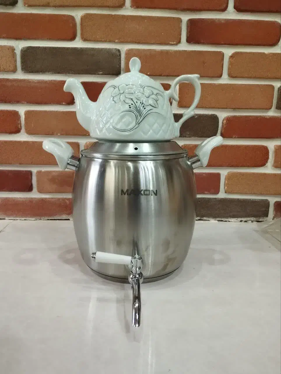 کتری و قوری کاملا نو|قوری، کتری، قهوهساز دستی|مشهد, ایثار|دیوار