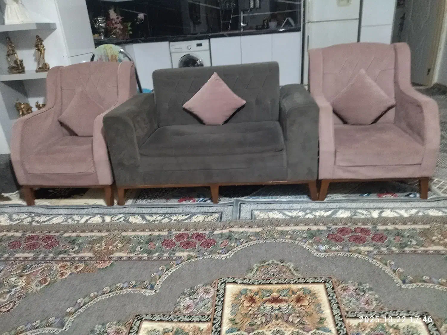 مبل در حد نو|مبلمان خانگی و میز عسلی|تربت جام, خیرآباد|دیوار