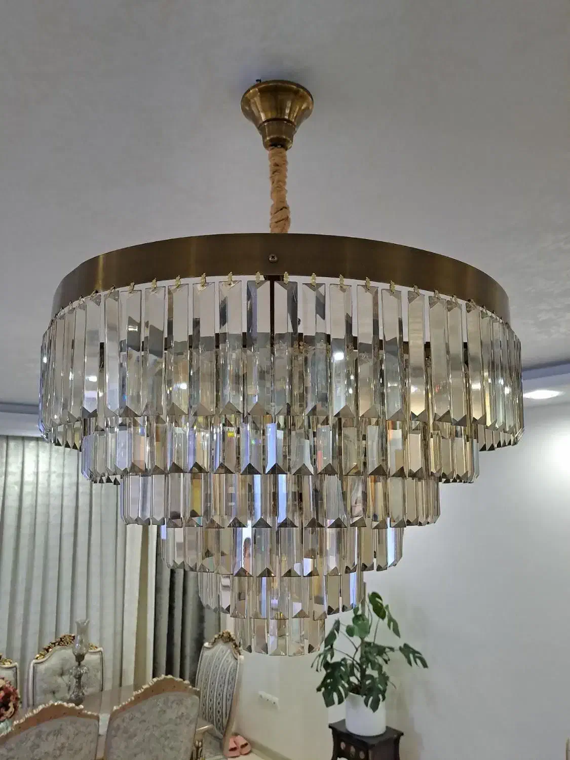 لوستر کریستالی ۱۳ شاخه|لوستر و چراغ آویز|شهریار, شهریار|دیوار