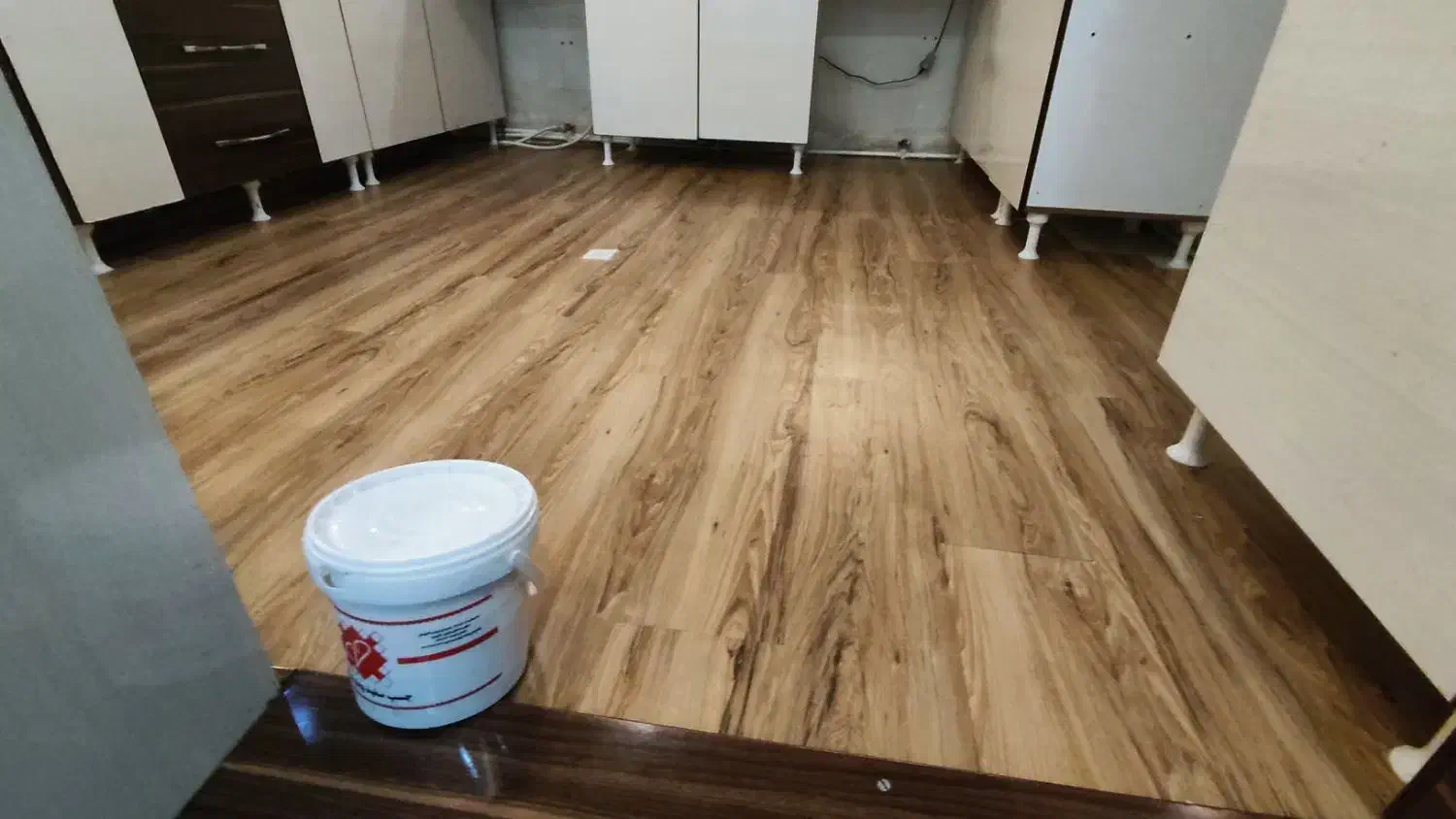 نصب نصاب پارکت کفپوش قرنیزو...|خدمات پیشه و مهارت|بیرجند, |دیوار