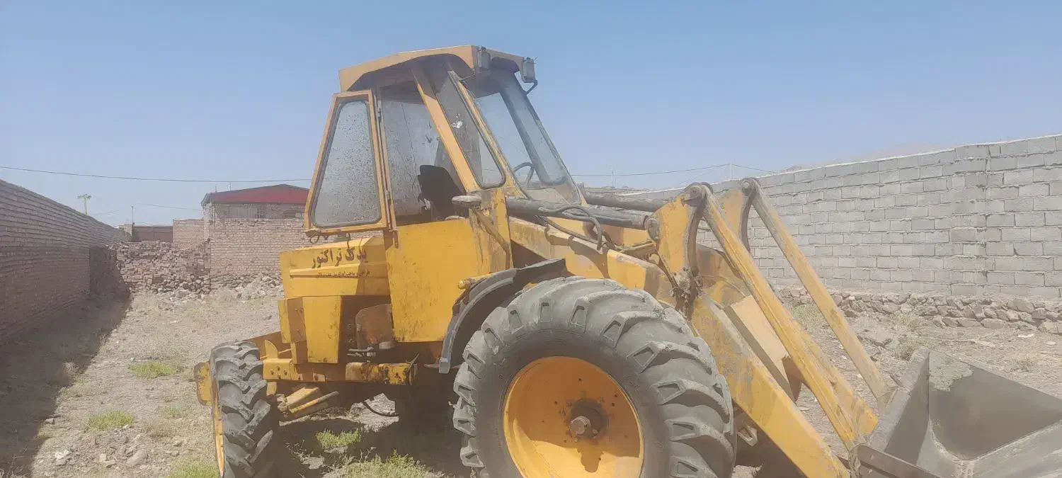 بیل عقب|خودرو سنگین|زرند, |دیوار