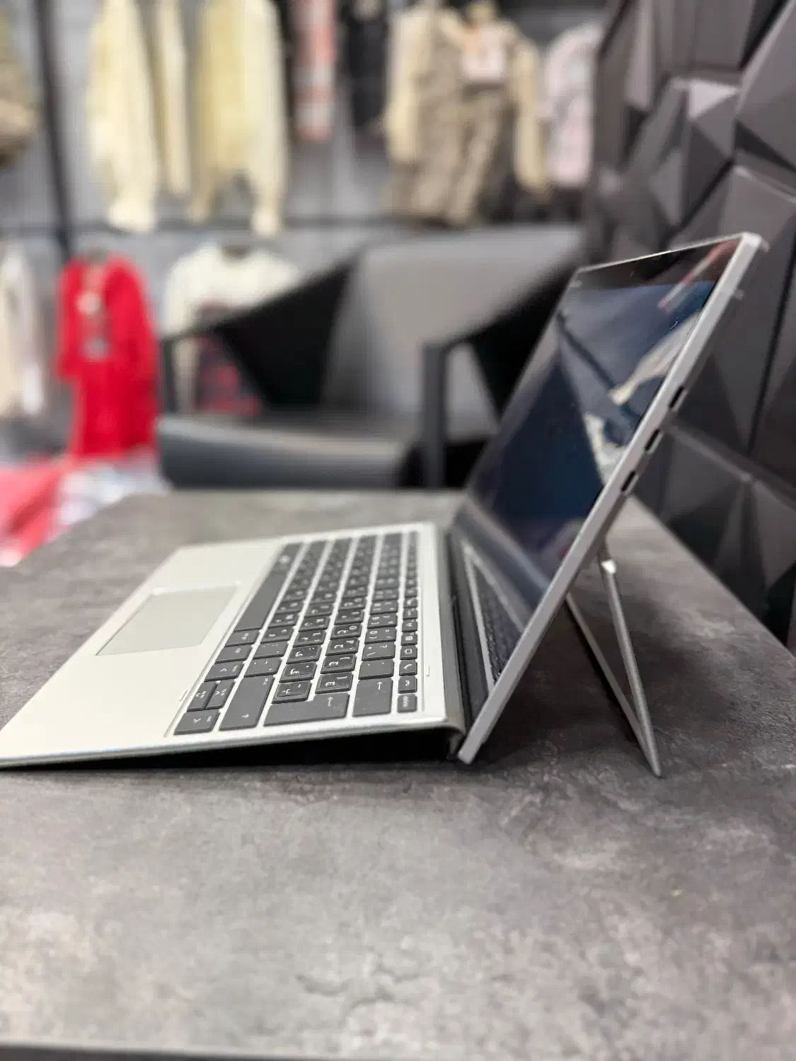 لپ تاپ hp x2 g4|رایانه همراه|تهران, فلسطین (میدان انقلاب)|دیوار