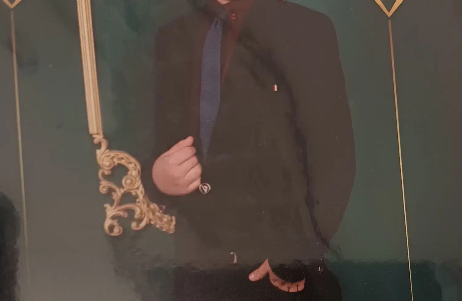 کت پسرونه|لباس|قم, ولیعصر|دیوار