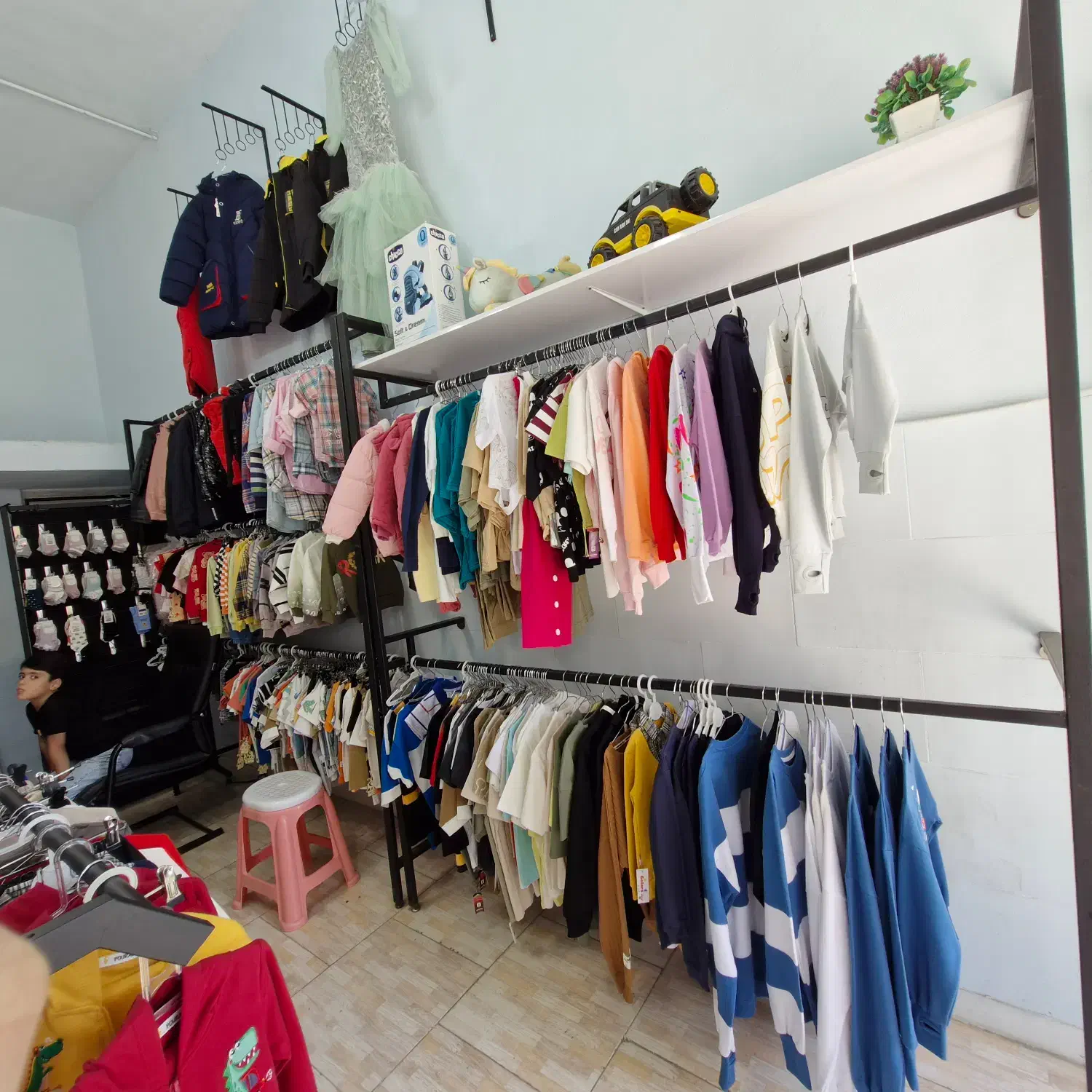 واگذاری پوشاک بچگانه|فروشگاه و مغازه|کلاله, |دیوار