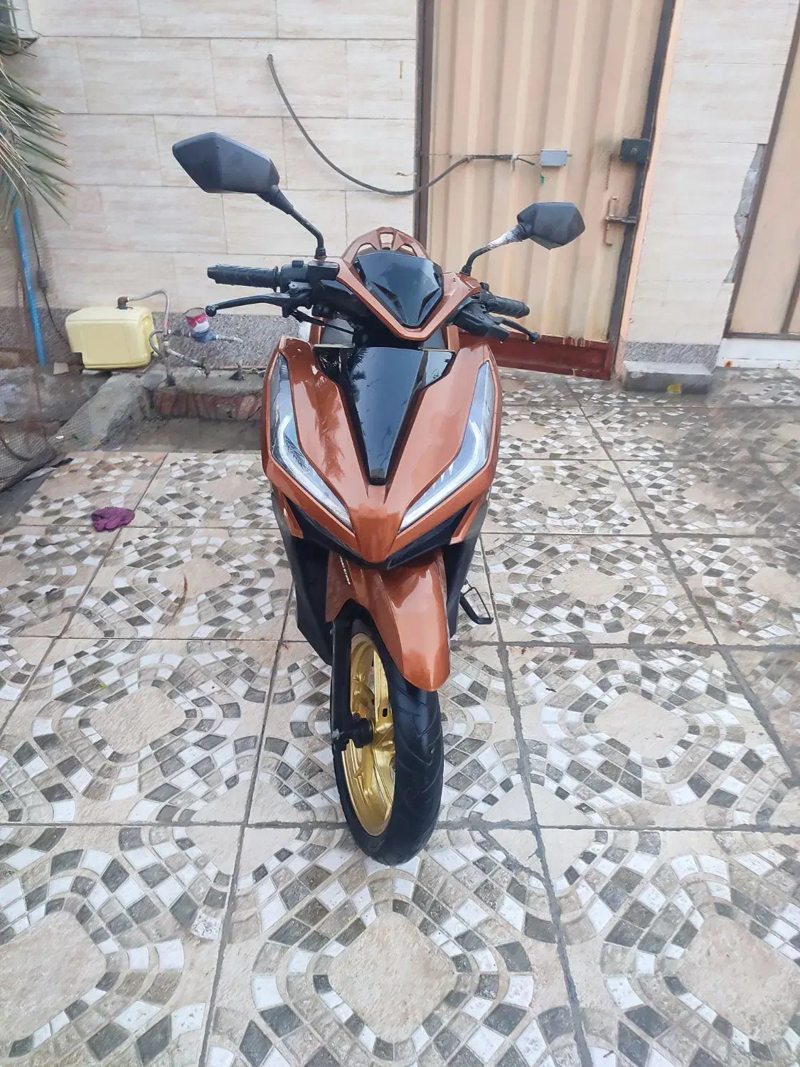 کلیک در حد صفر|موتورسیکلت|بندر کنگان, |دیوار