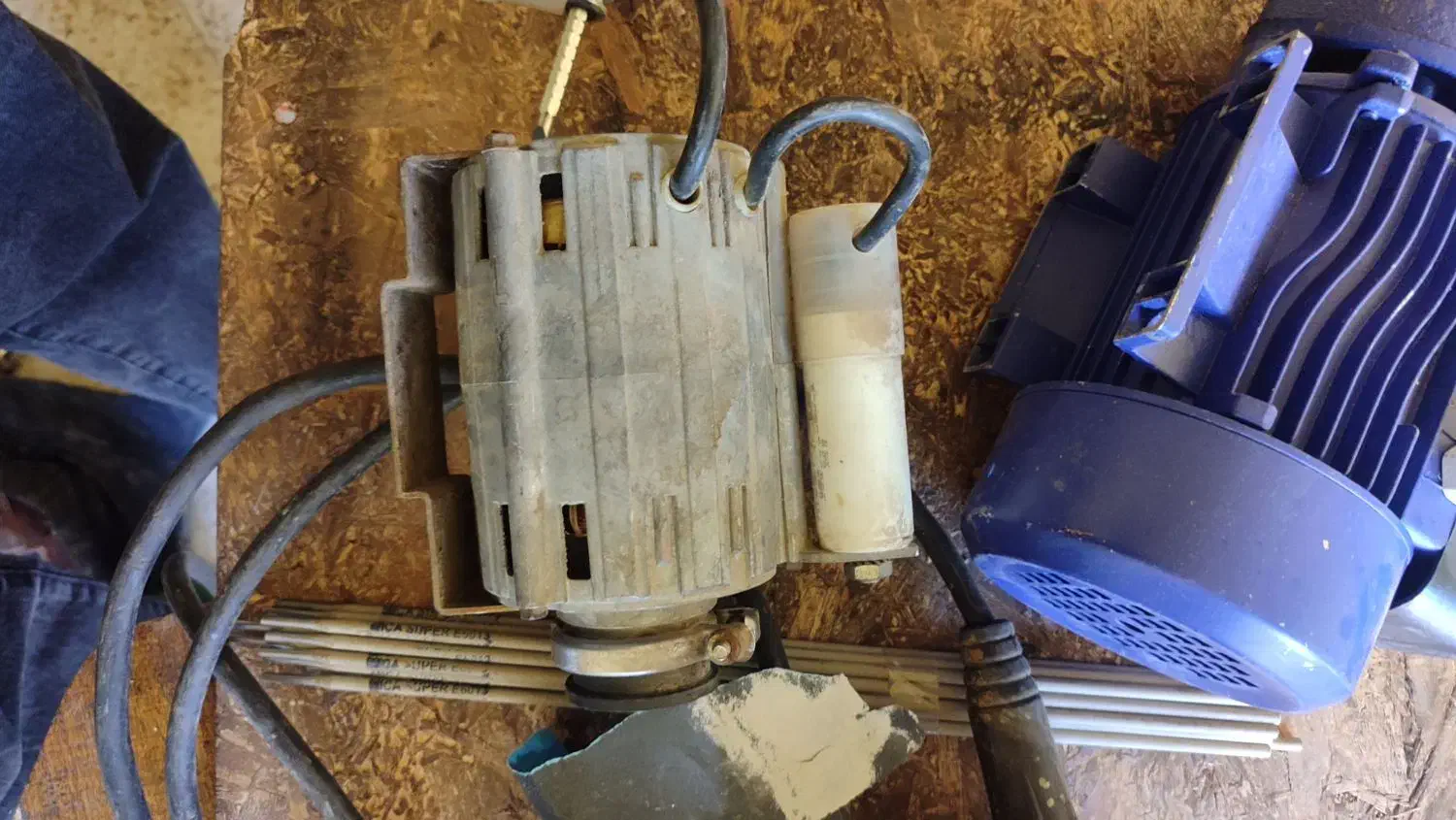 پمپ کله پمپ اسپرسوساز دینام پمپ|کافی‌شاپ و رستوران|الشتر, |دیوار