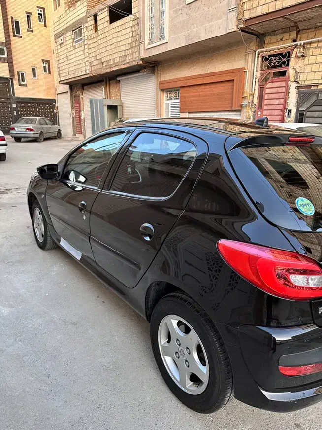 پژو ۲۰۷iاتومات سقف پانا مدل۱۴۰۰.لاکاغذی و درجه یک|خودرو سواری و وانت|یزد, |دیوار