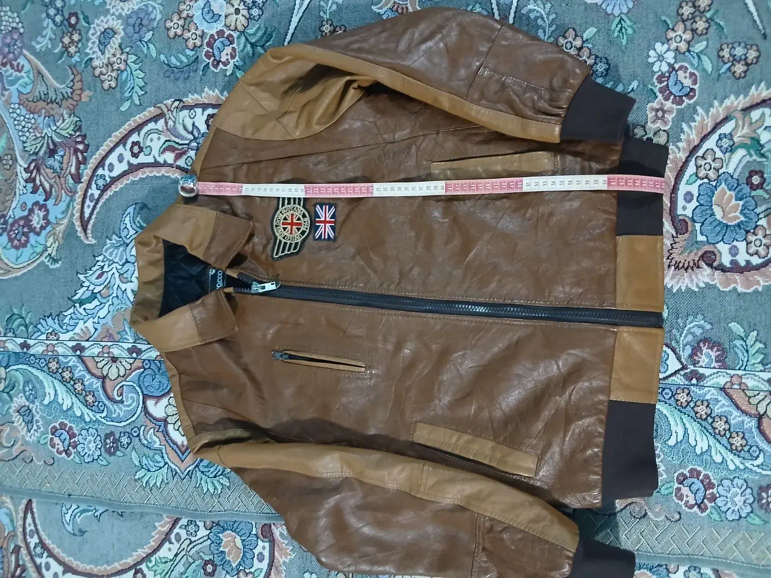 کاپشن چرم|لباس|سراوان, |دیوار