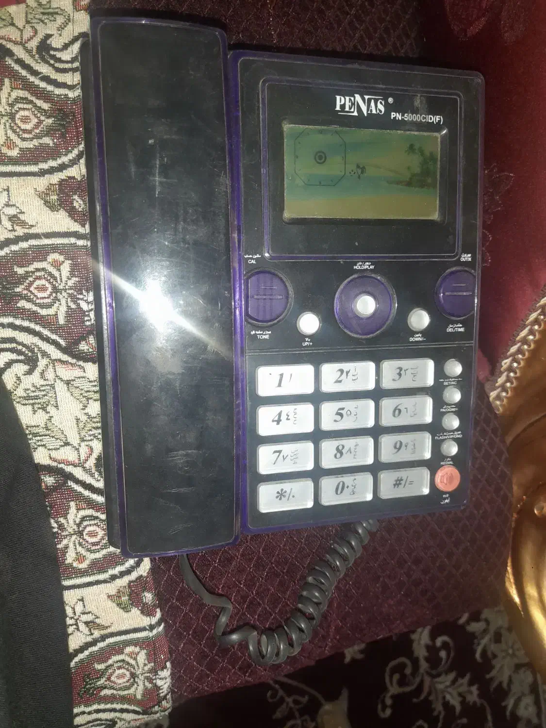 یک دستگاه گوشی تلفن منزل سالم|تلفن رومیزی|اراک, |دیوار