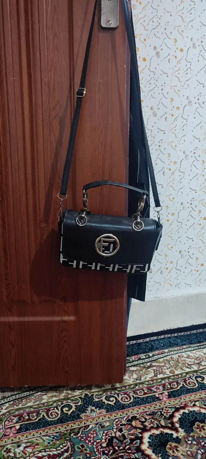 کیف 100هزارتومان|کیف، کفش، کمربند|نیشابور, شهرک اندیشه|دیوار