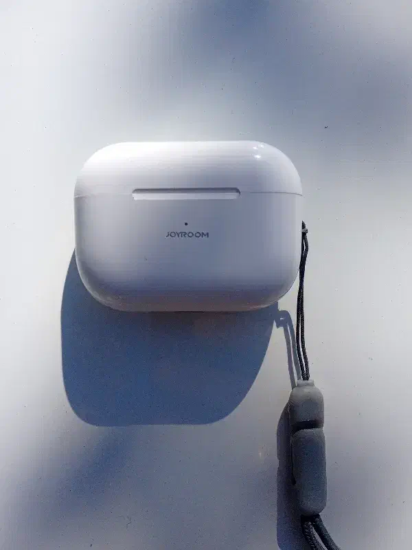 ایرپاد نونو یه ساعت کارنکرده|لوازم جانبی موبایل و تبلت|کوهدشت, |دیوار