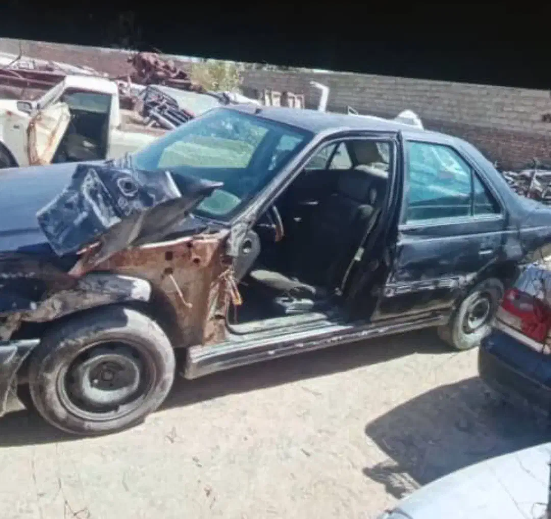 پژو پارس مدل 82|خودرو سواری و وانت|سراوان, |دیوار