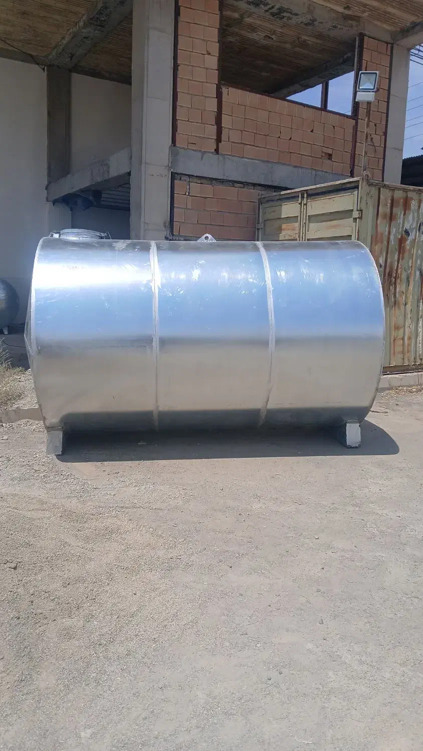 مخزن ۱۰هزار گالوانیزه منبع|عمدهفروشی|قزوین, |دیوار