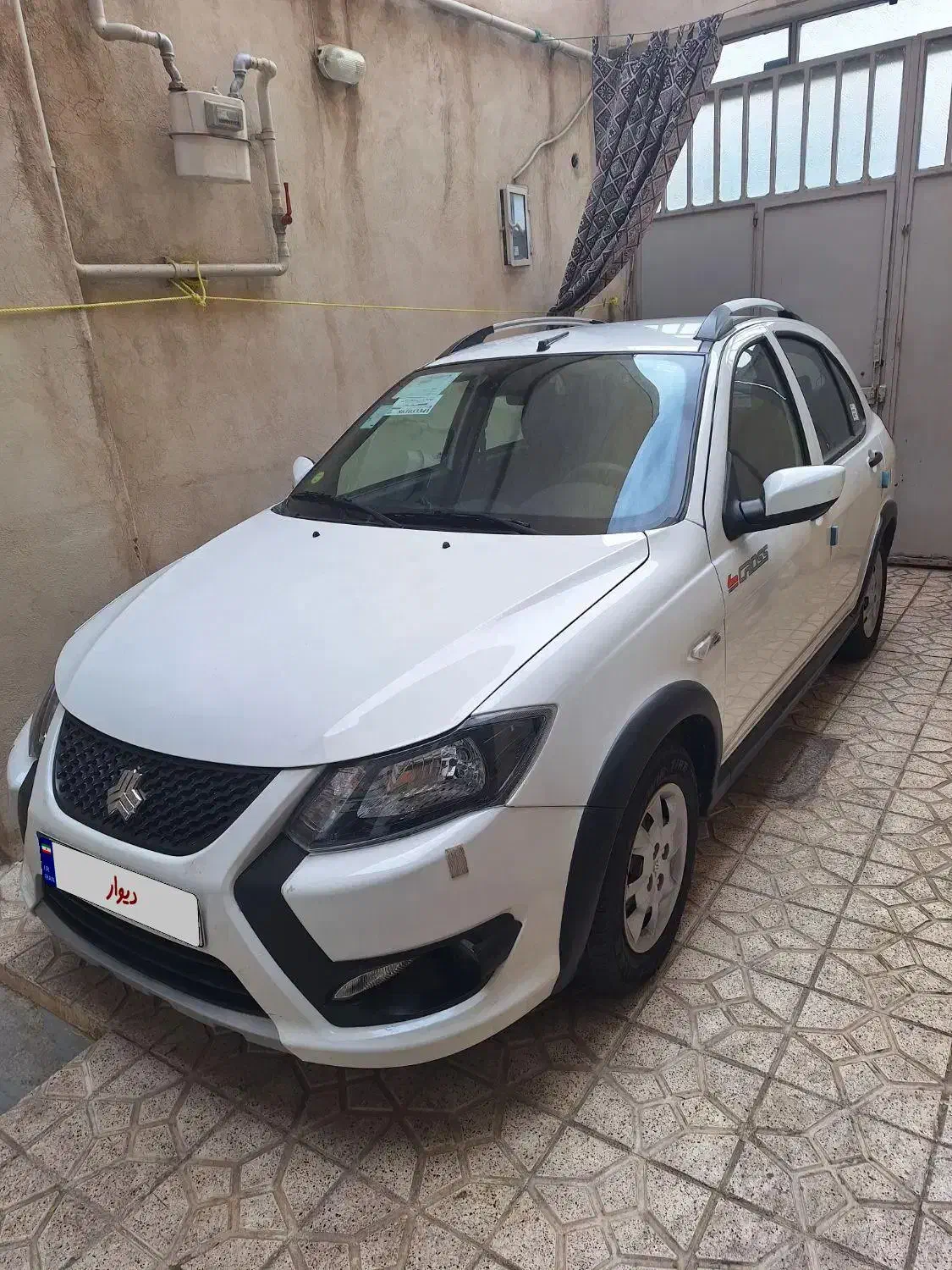 کوئیک مدل1402|خودرو سواری و وانت|زنجان, |دیوار