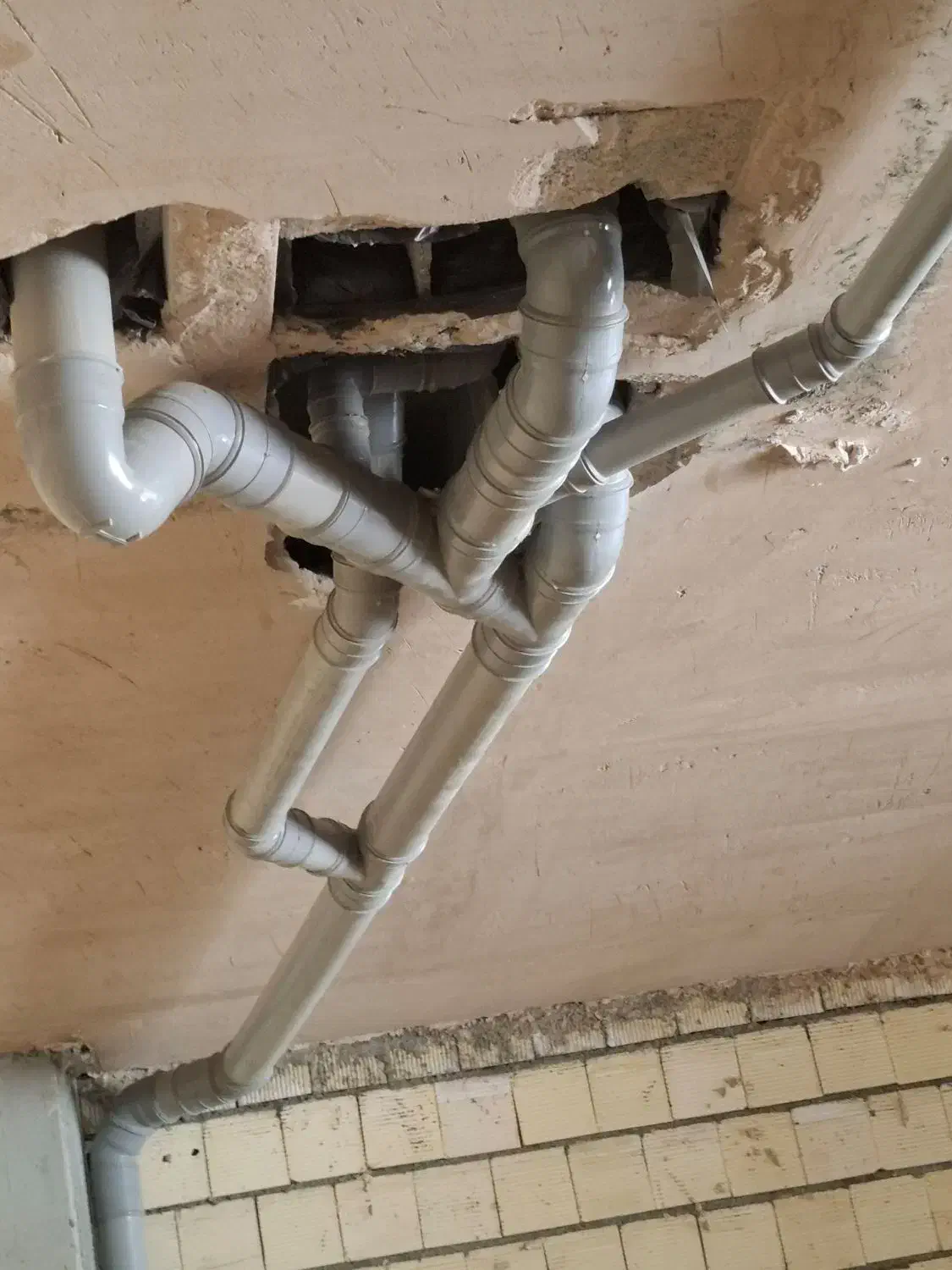 لوله کشی و اب و فاضلاب|خدمات پیشه و مهارت|اصفهان, پوریای ولی|دیوار